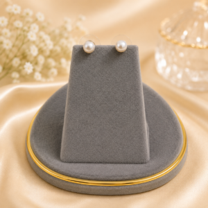 Elegant cream pearl earrings for women, suitable for daily wear, parties, weddings, and festive occasions.