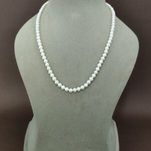 EVAARAZ Classic White Freshwater Pearl Necklace